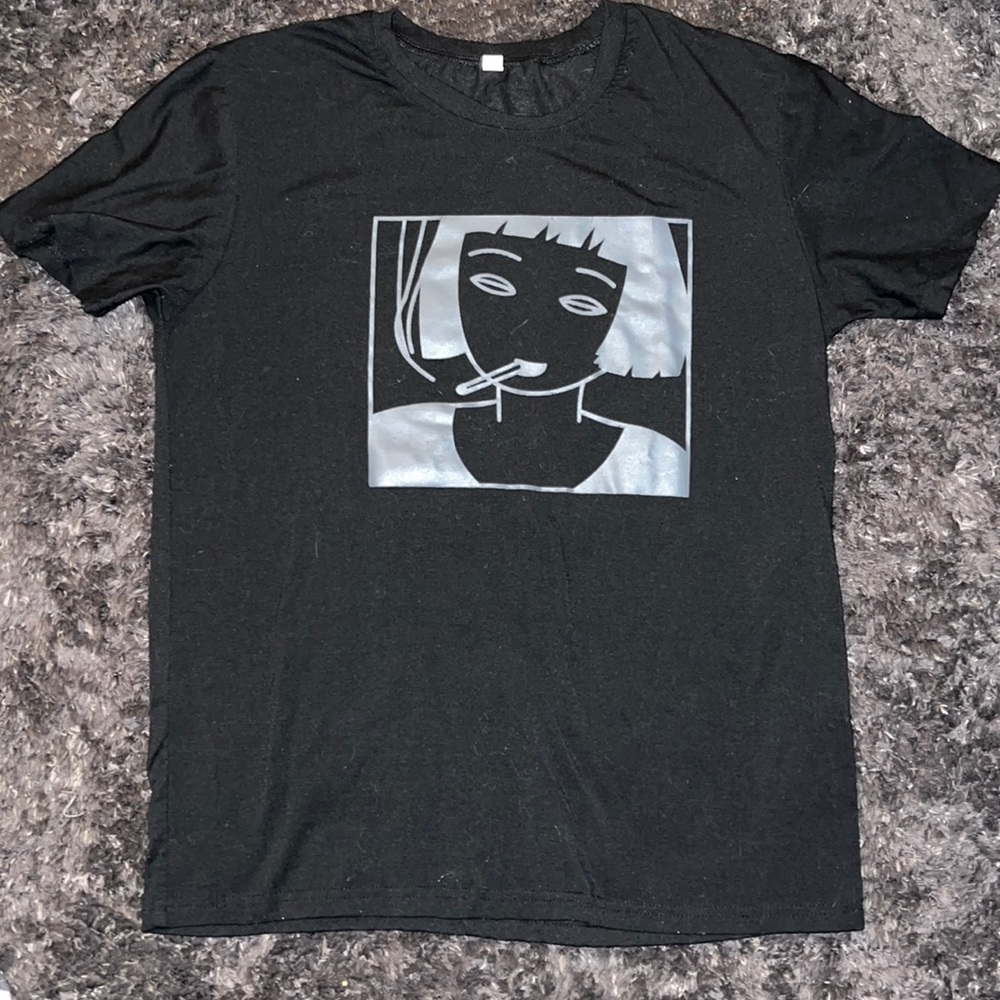 Lady Graphic Tee